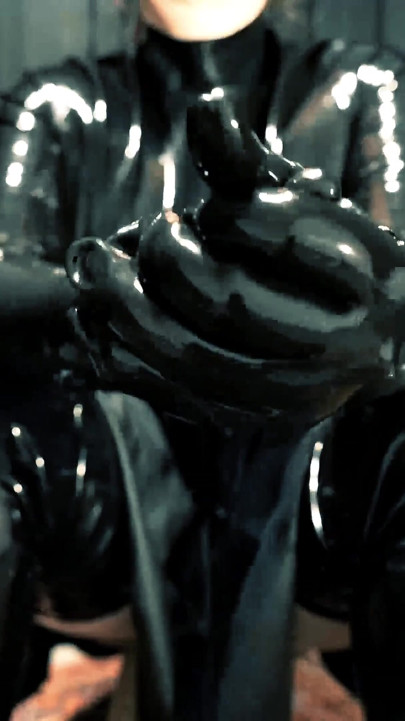 ラテックスマッドネス!