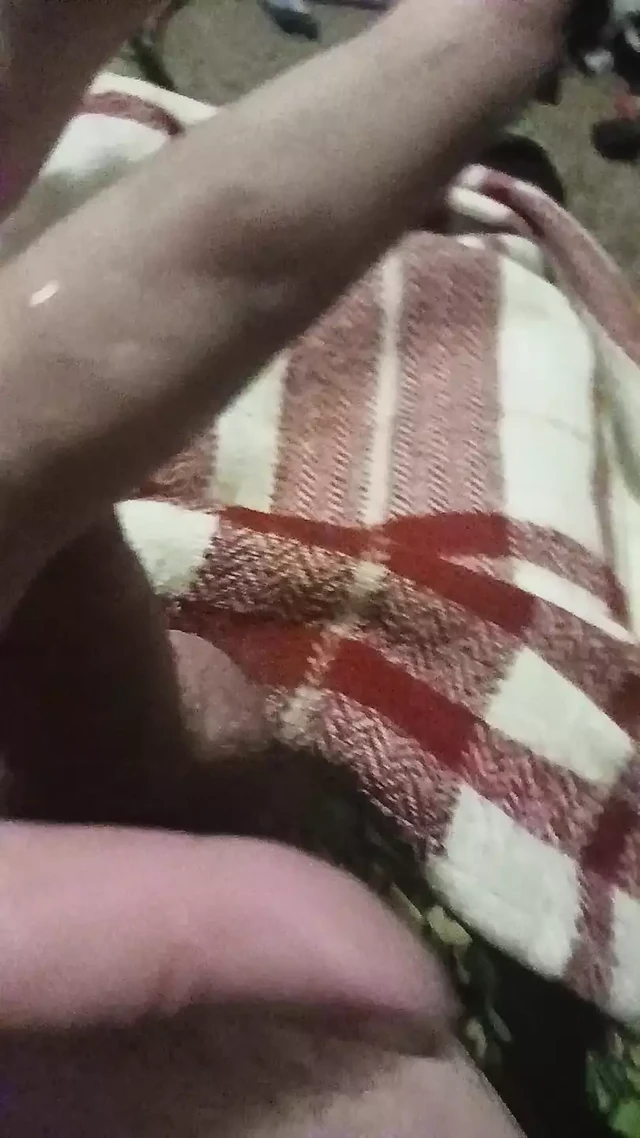Recent masturbating and cum shot