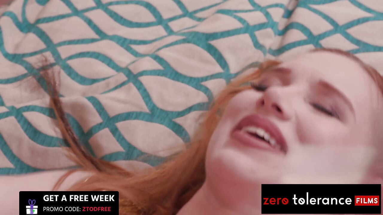 FILMOVI NULTE TOLERANCIJE - čas joge slatke crvenokose medison morgan postaje nestašan sa instruktorom