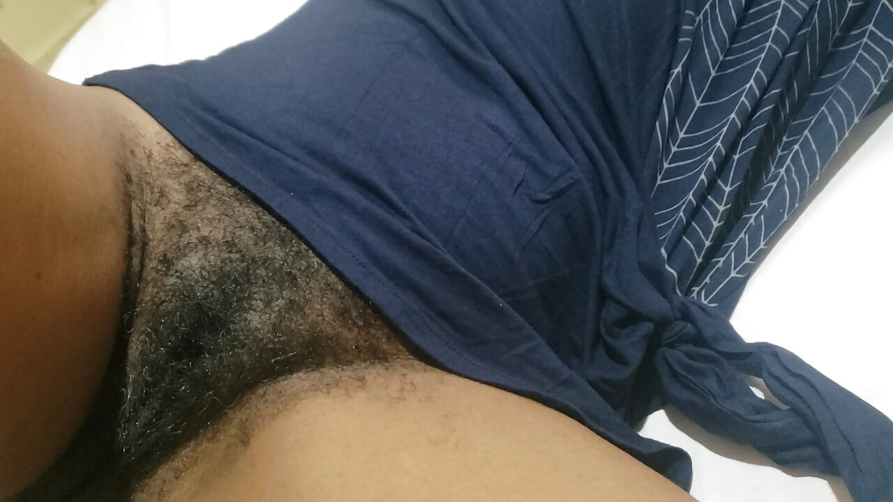 Secret midnight desires of an older woman as she lets her unshaven mature muff be teased