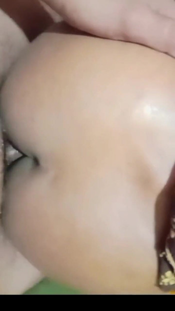 Snažan trenutak iz "Desi Rajasthani Wife Marwari Hindi Sex Bhabhi Sex"