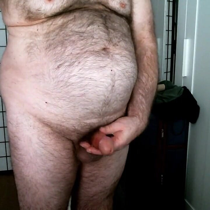 Trener Karl snima svoj teret uživo na kameri