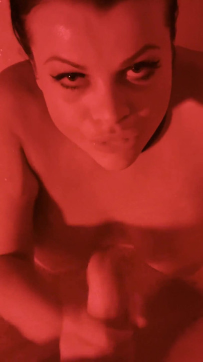 POV Blowjob in Bathtub
