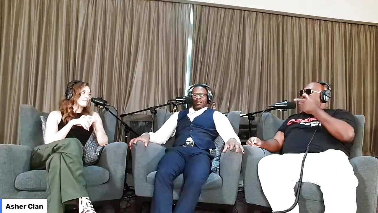 Взрослые артисты разговаривают на диване с Кэти Куш, Джейми Нокс и Mrflourish Подкаст Asherclantv