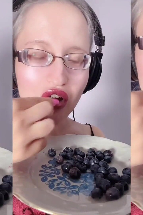 Asmr Blueberry Eating - Asmr, Eyeglasses, Giantess
