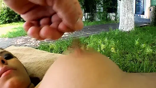 Возбужденные готовые девушки в нижнем белье и бикини обожают трахаться! Возбужденные шлюшки в нижнем белье!