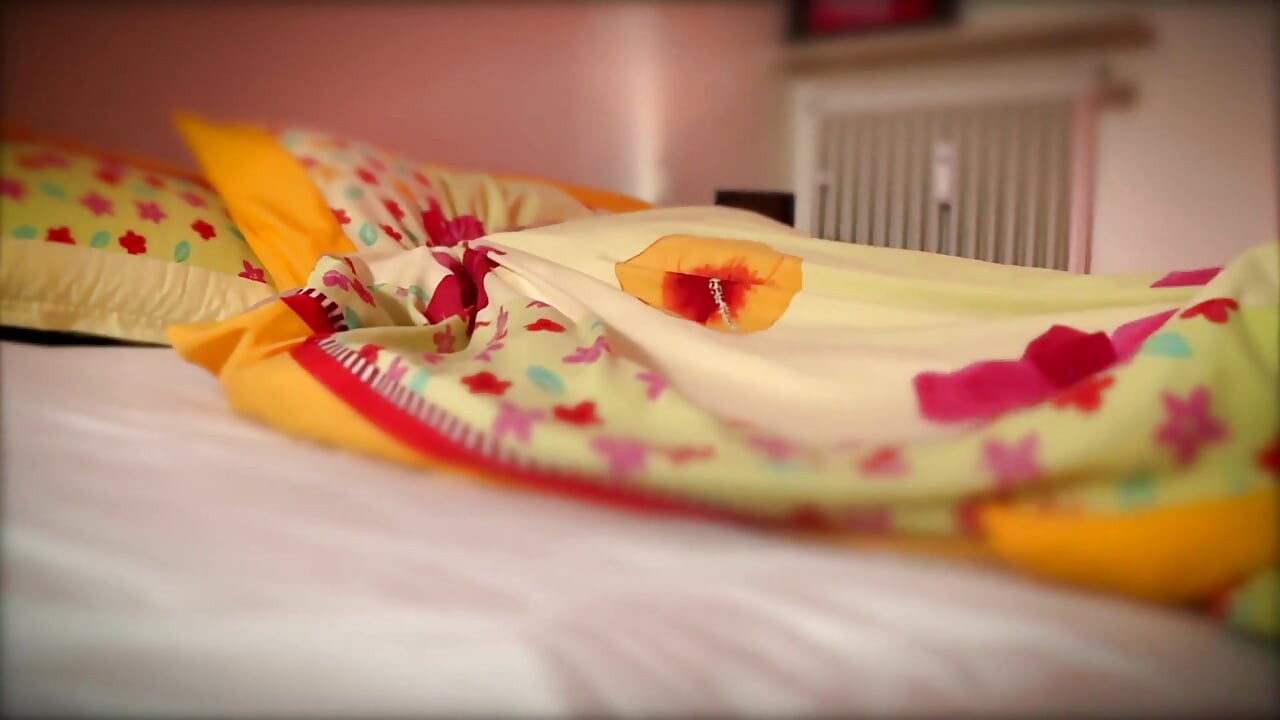 Pink Haired Babe Sucks Cock Wildly in Bedroom