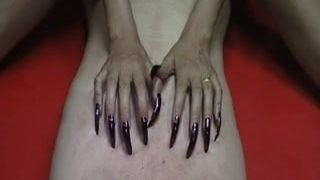 Długie seksowne paznokcie