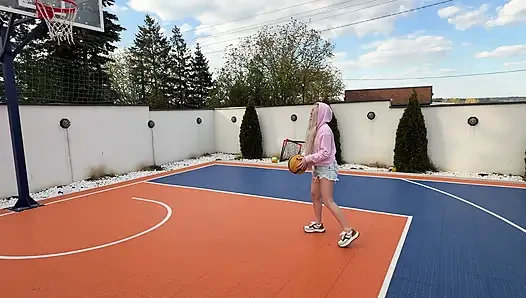 She wanted to throw the ball into the hoop, but it all ended with cum on her ass.