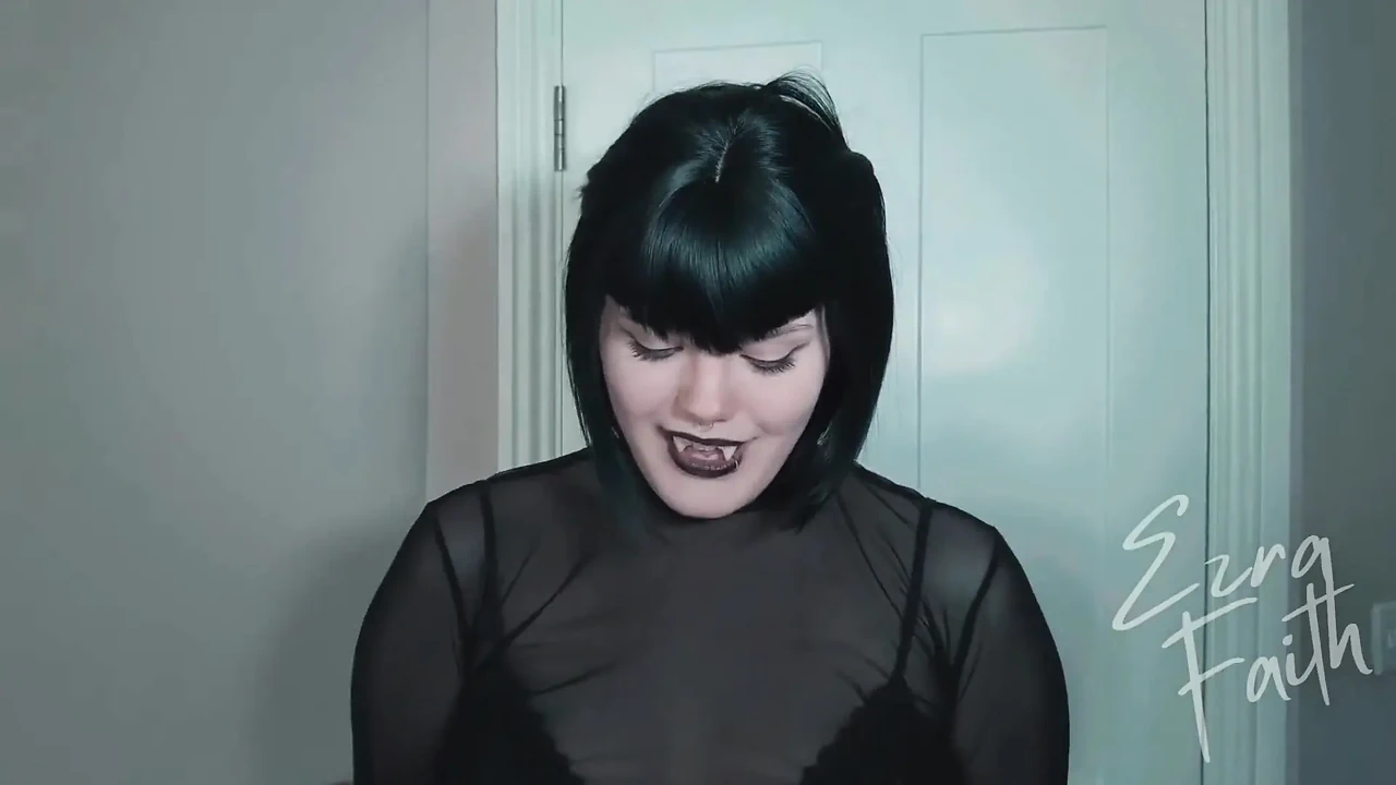 Mavis Dracula, Your Cum-hungry Vampire Girlfriend - Ezra Faith - Mp4 HD