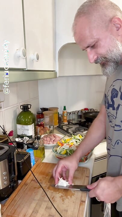 Naked Cooking