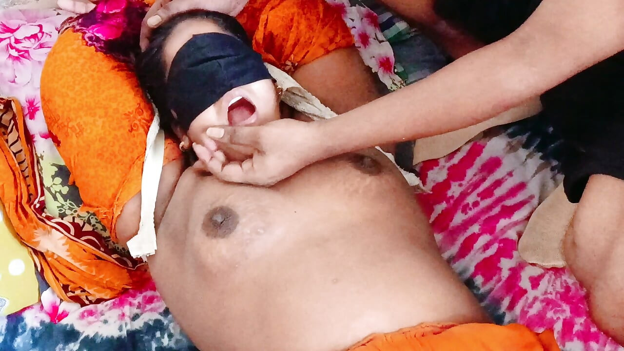 indian bangalore girl small boob massage