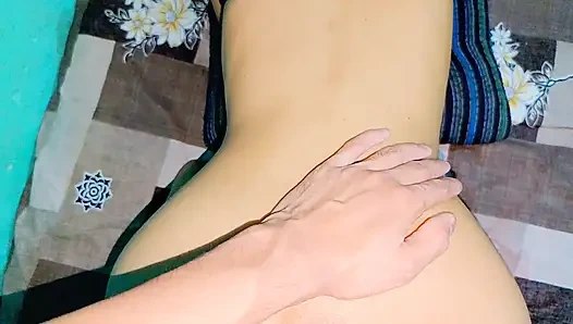 HINTLI KÖYLÜ GRIL ANKITA SıKı AMCıKLı SERT SEKS TAM VIDEO HINTLI SEKS VIDEOSU