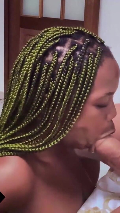 Jeg lavede denne Petite Big Booty EBONY TEEN afsløre hendes virkelige sult | Klip 1