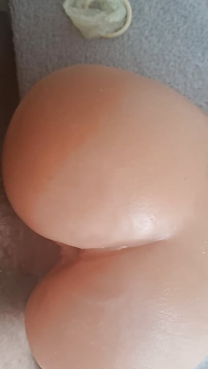 Sex toy and cum