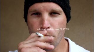 Курящий фетиш - курящая Cody, видео 3