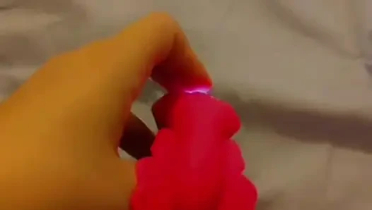 Tüm pozisyonlarda kendimi sikiyorum