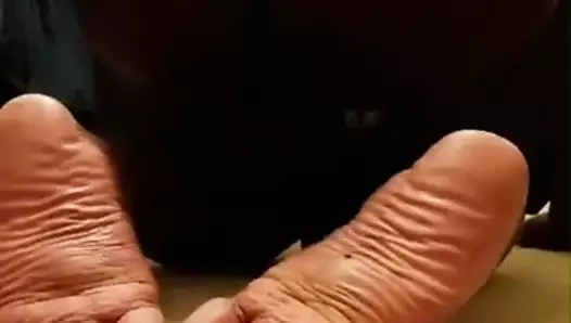 Yüz aşağı, göt yukarı
