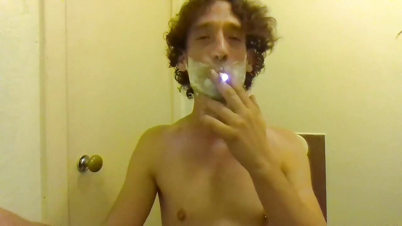 Afeitado de cara, fetiche fanclub video del mes - agosto 2021