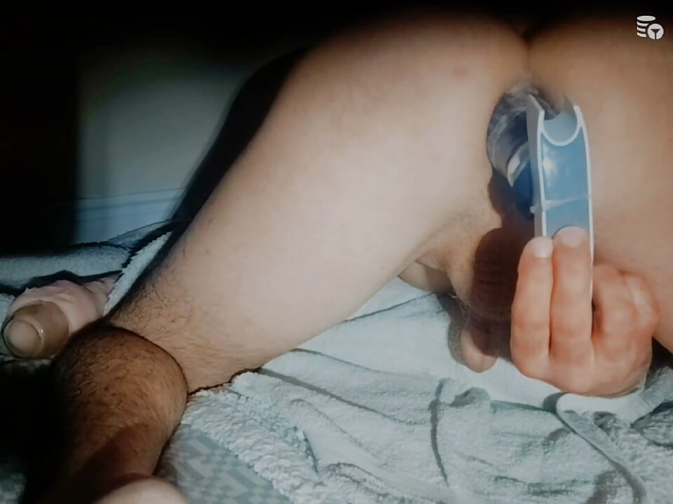Evening riding on the big diedlo, squirting my little ass
