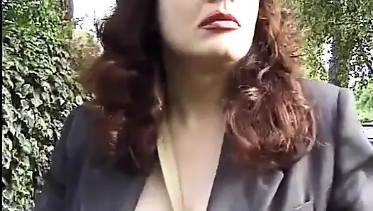 Adegan jessica rizzo di postwoman 05