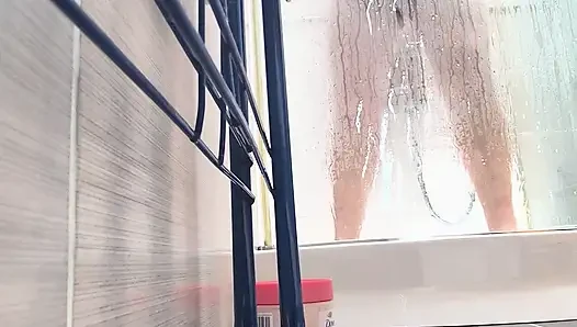 Adam duşta bakış açısı