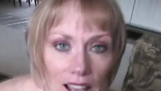 Melanie's Hungry Mouth Gets Fed