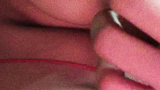 Вибратор дези в спальне