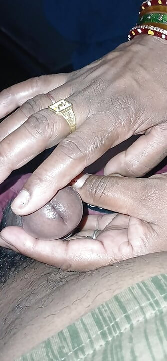 मेरा बस पीने के बाद पार्टी के लिए घर आया उसने मुझे चोद जव मेरा पति चला गया