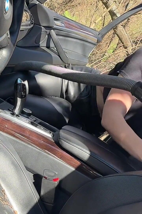 Outdoor Car Vacuum Leather Seats