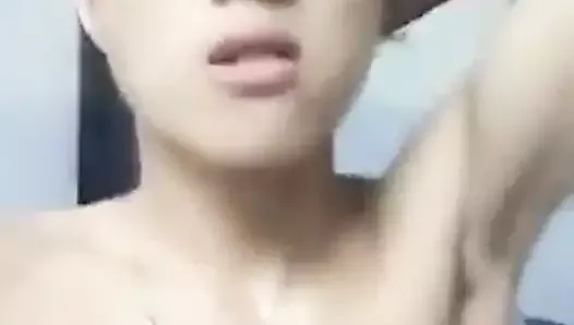 Vietnamese guy fuck bare with his boyfriend pt.2