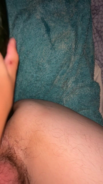 Young 18-year-old twink from the 59, virgin puts a very long cucumber on herself