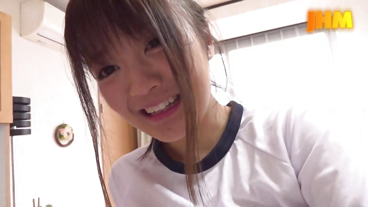 Toate zdrobirile mele în uniforme, tachinându-mă nonstop -fantezia mea fără speranță! -un