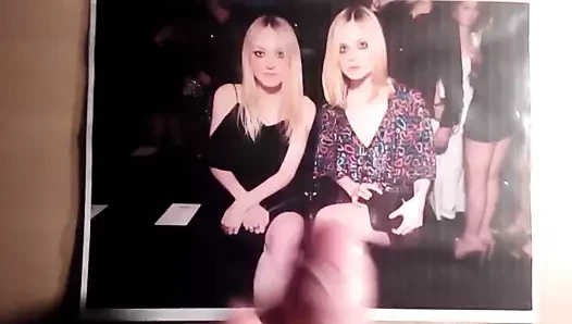Elle ve Dakota Fanning'in üzerine boşal
