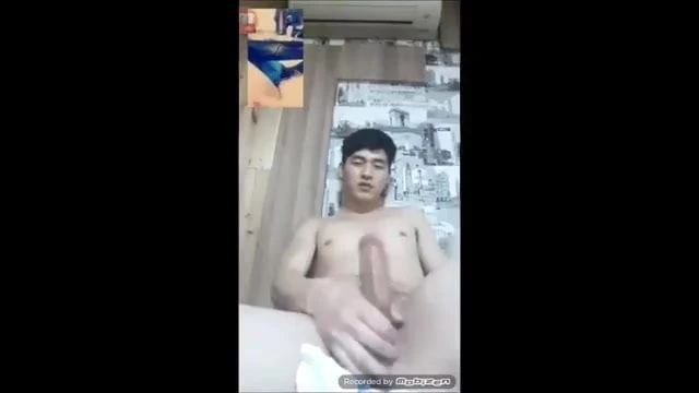 guy fakes a man :)