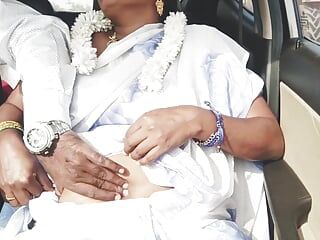E -2, P -4, viaje romántico del sexo en coche, conversaciones sucias telugu. Sexy sari india tía con yerno