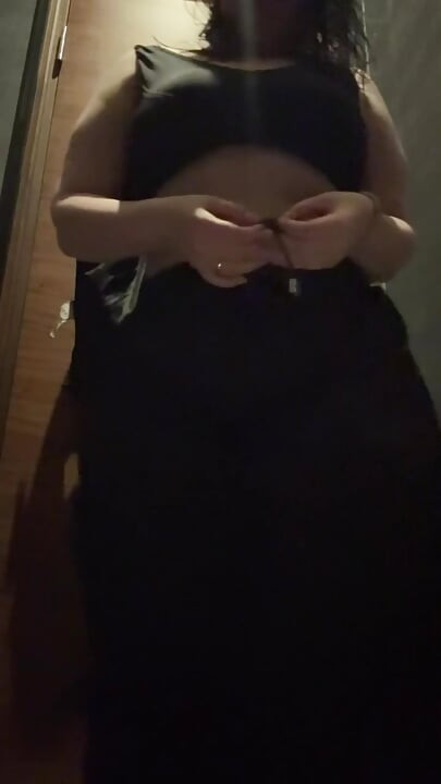 Pawg onani på offentlige bad