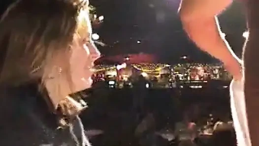 Sexy Dancer Puts on a Show She’ll Never Forget