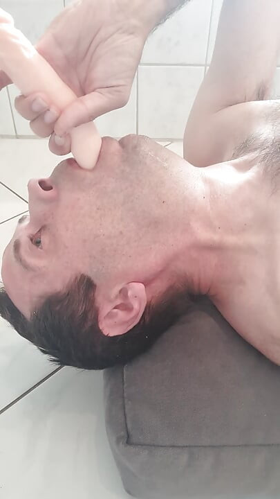 I fuck my own throat