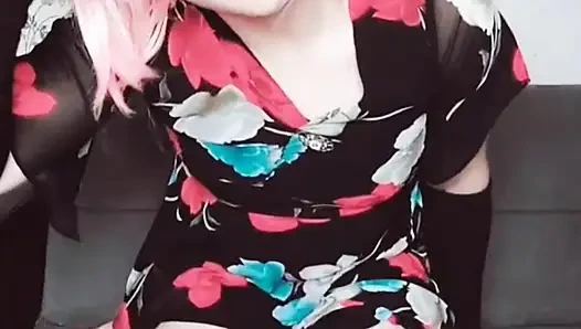 Flowered Pinky and Black Hair Cute Young