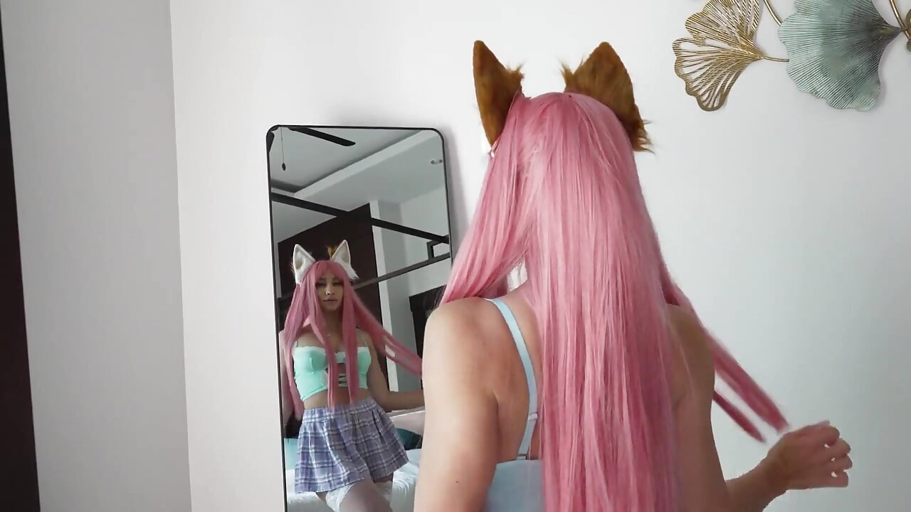 Put Your Dick Into My Tight Pussy Instead of This Dildo! Cute Hentai Girl