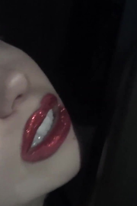 Red glitter on my big lips JOI