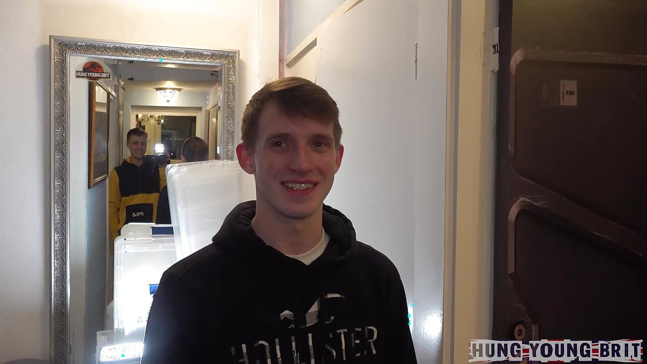 2X TAYLOR TWINK ON TWINK