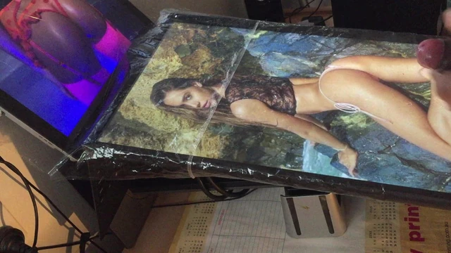 First Cum Tribute for the Inane Alexis Ren