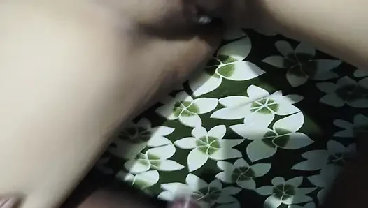 Indian Desi bhabhi ko bed pe sex karo