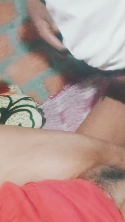 Xx Bangla local Sexy hote bhabhi | Clip 1