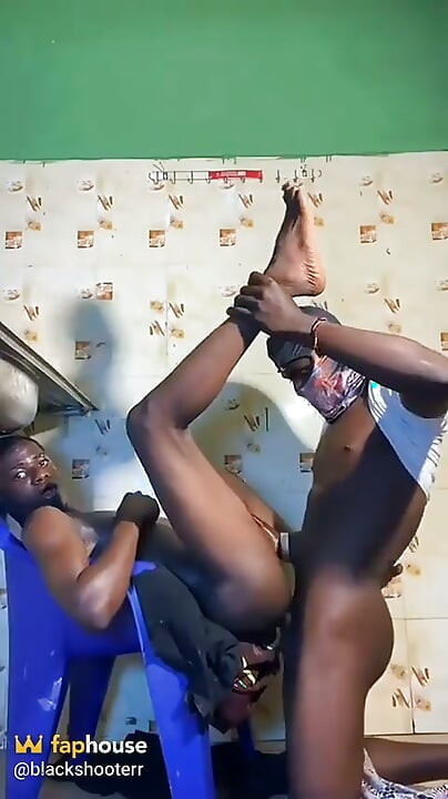 Big Cock Street Guy Fucked Femboy Littlebrowny