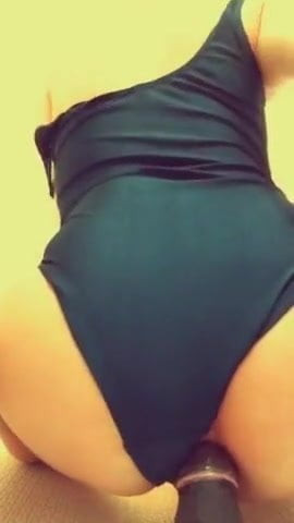 Asian Dildo anal sex