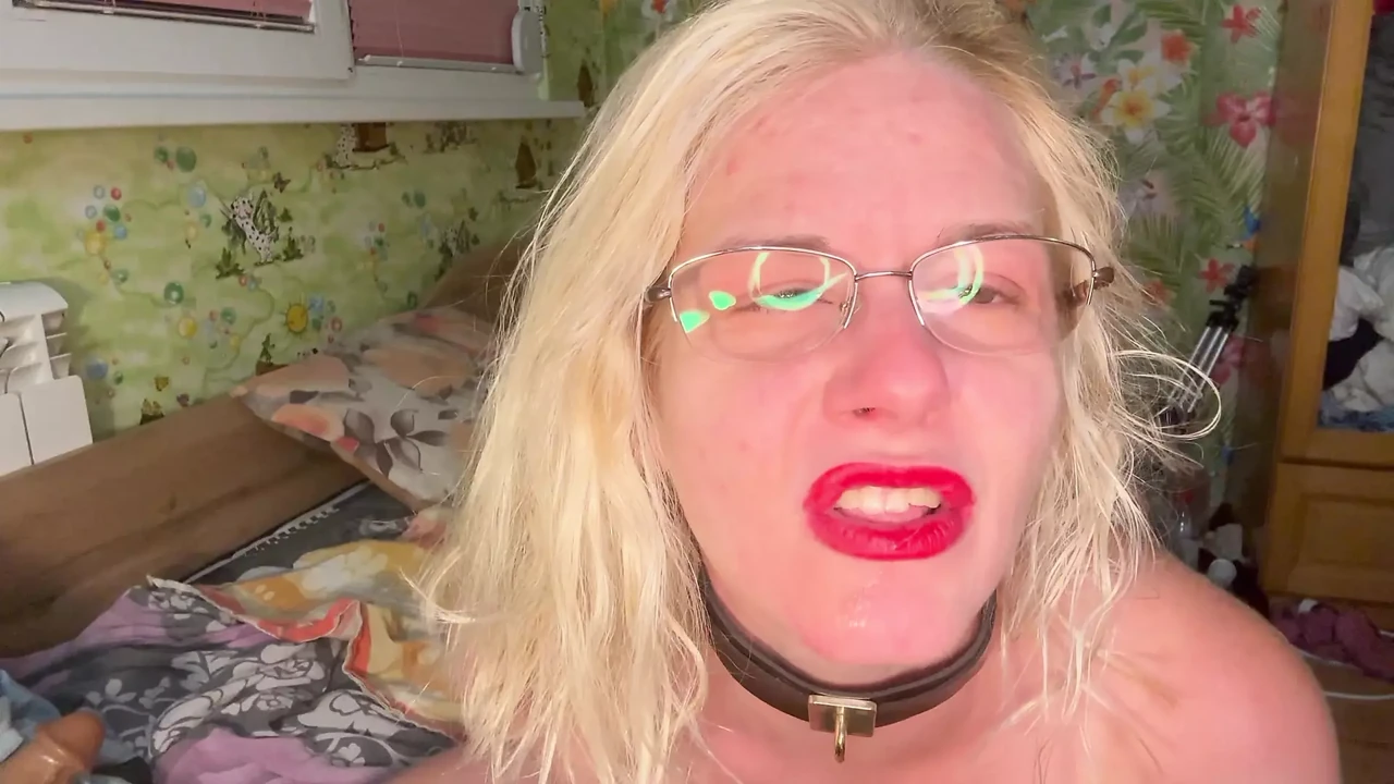 Self degrade, self piss, self spank