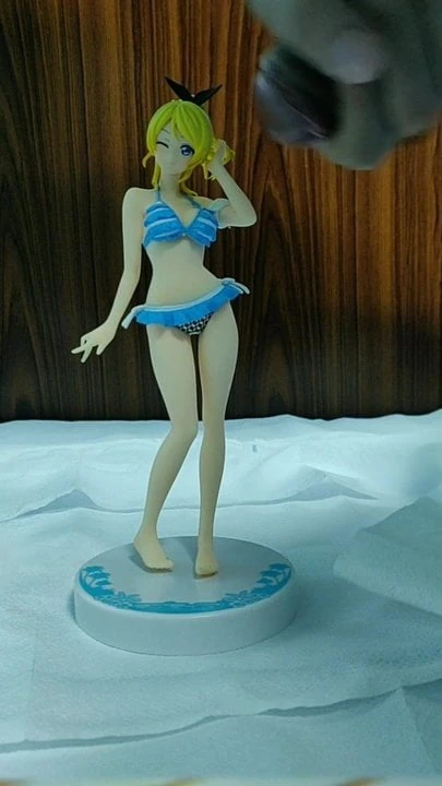 Eli Ayase swimsuit figure bukkake